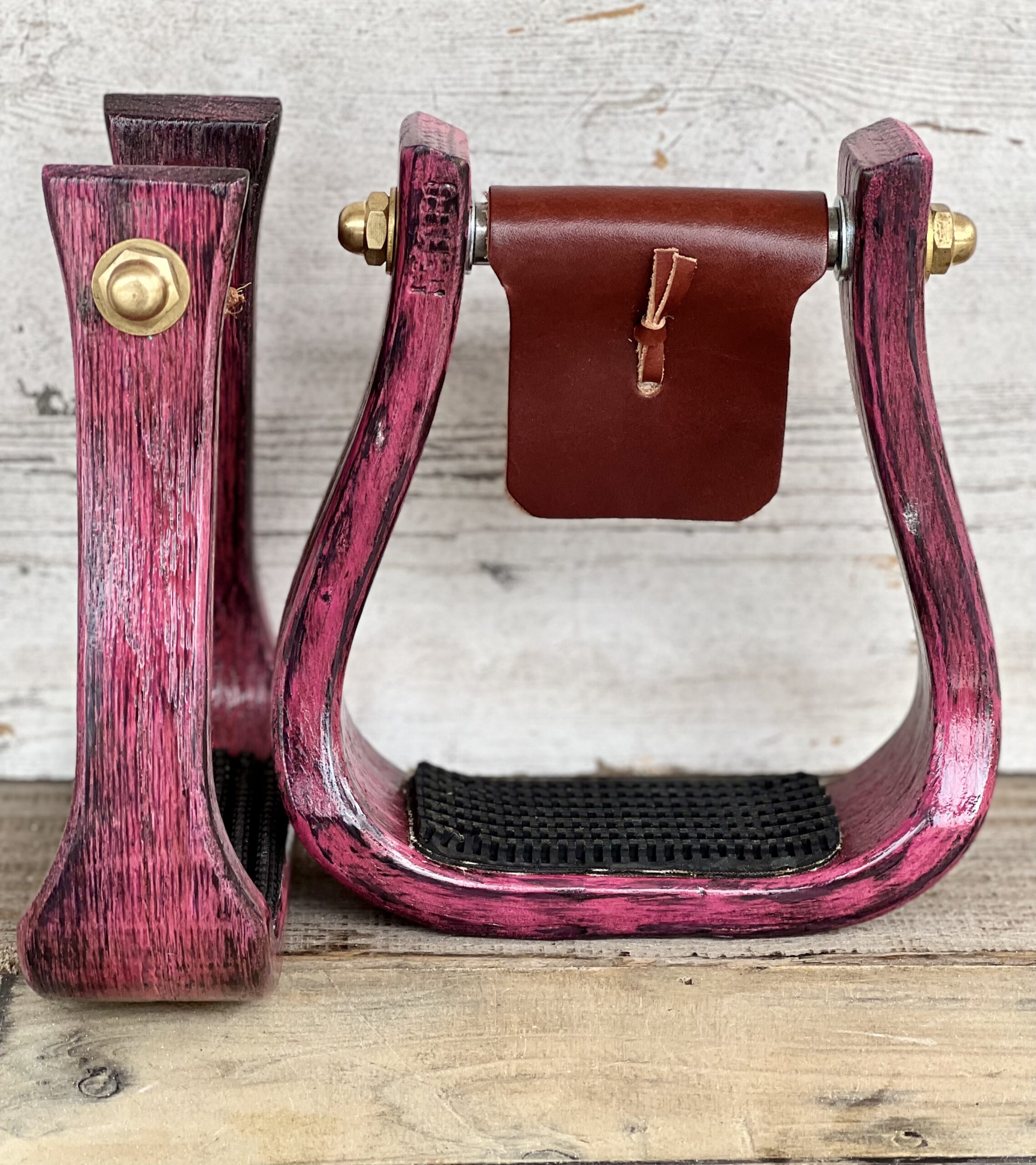 Barrel Racer Nettle Stirrups - Image 10