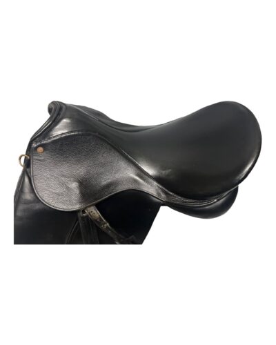 Used 18.5'' Bordeaux Close Contact English Saddle - Image 4