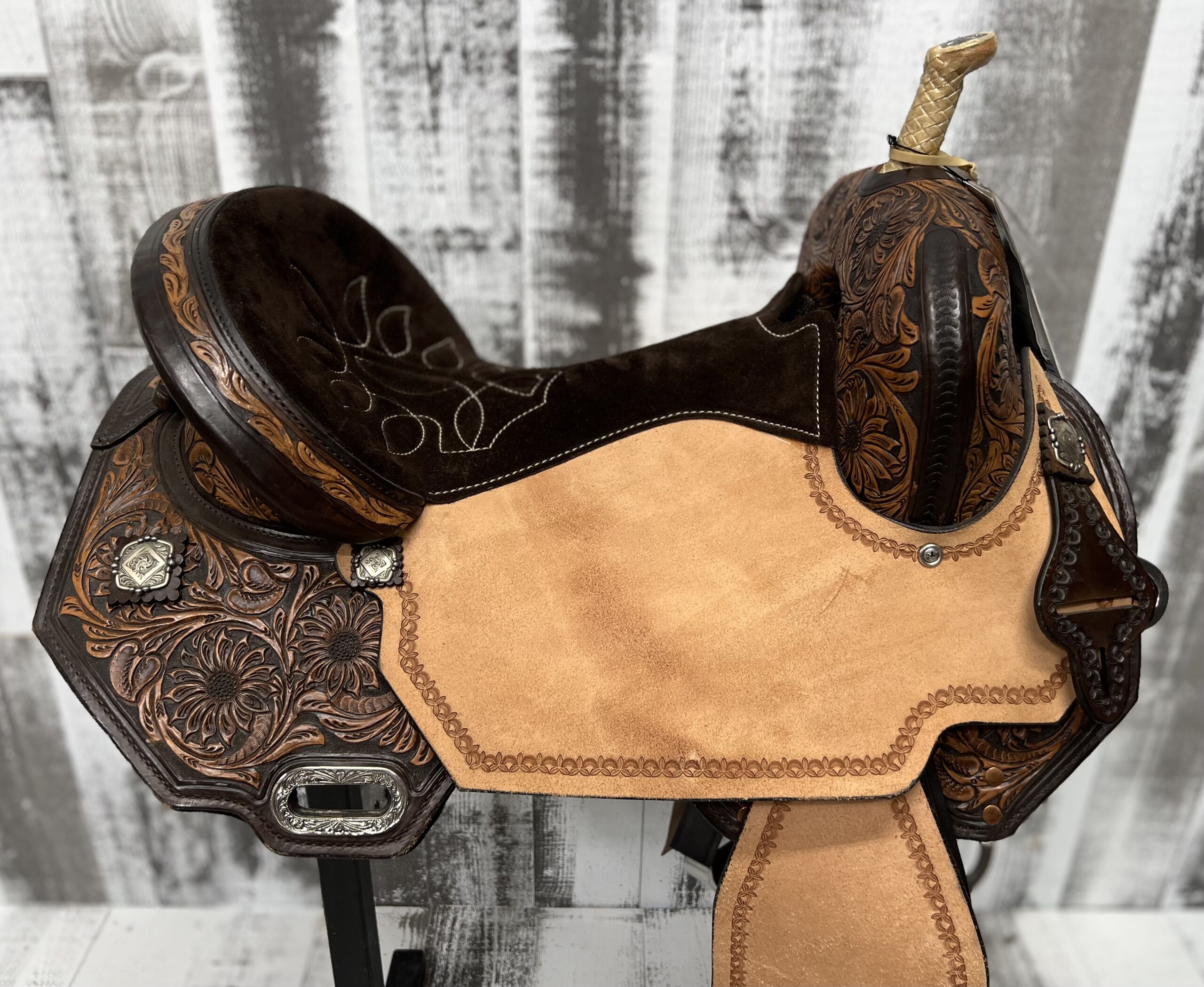 15.5” Circle Y Just-B-Natural (JBN) Sundown Barrel Saddle - Image 6