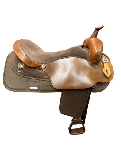 Used 19'' Fabtron Trail Saddle - Image 5