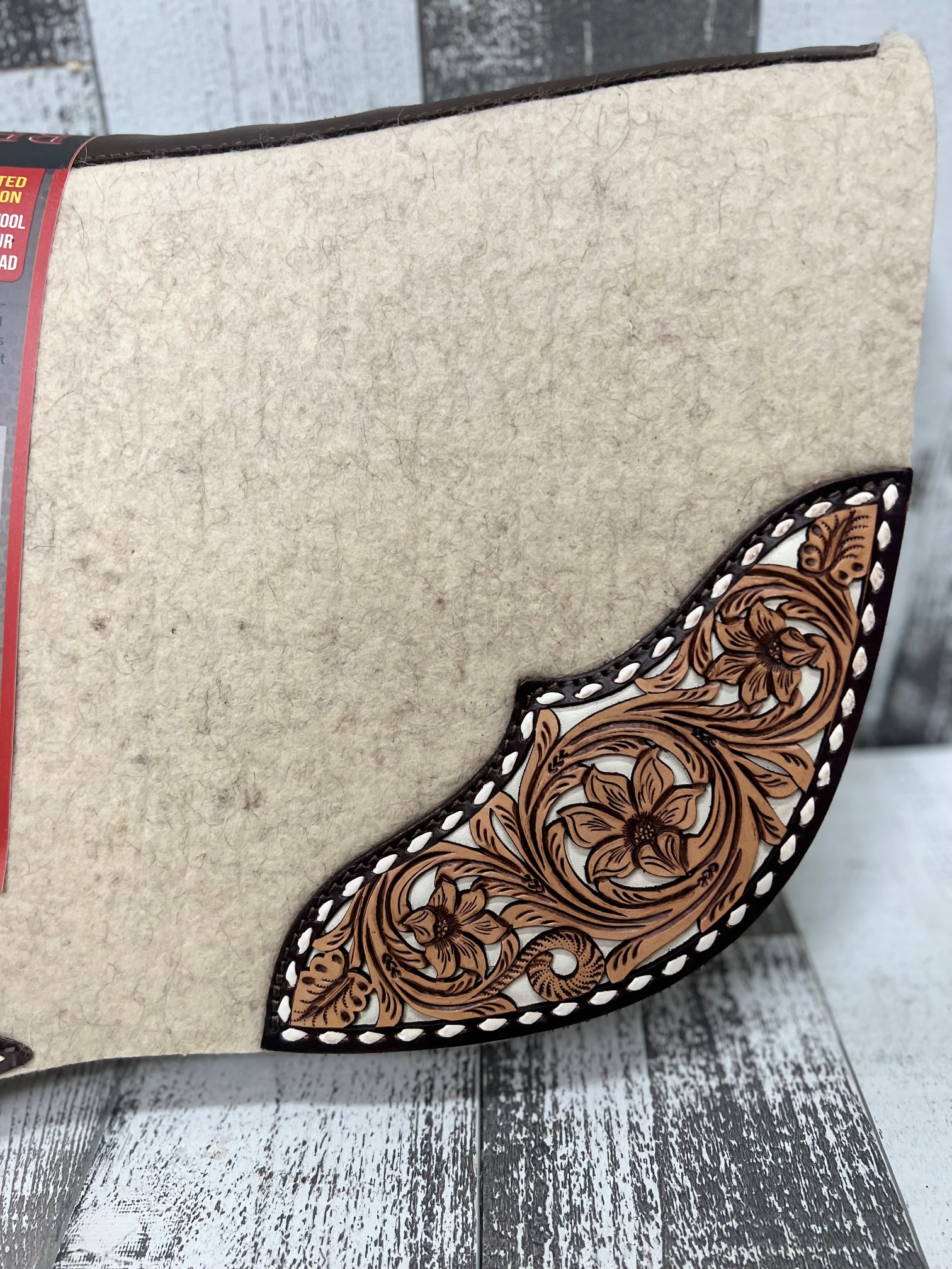 Reinsman Limited Edition Buckstitch Filigree Apex Trail Wool Pad - Image 2