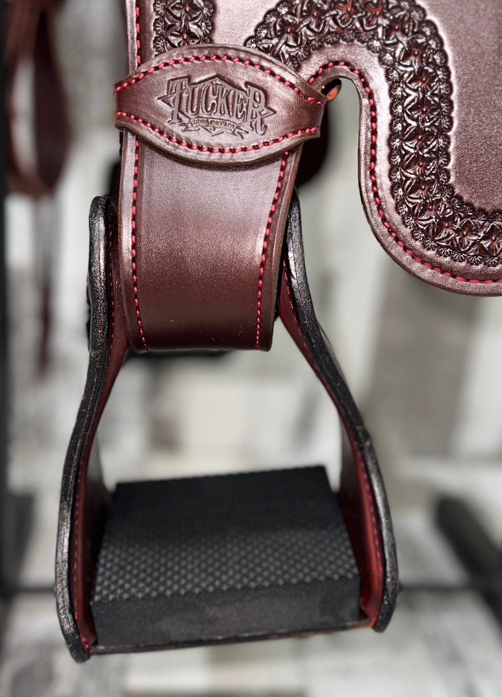 2164 Cheyenne All Round Saddle -Circle Y