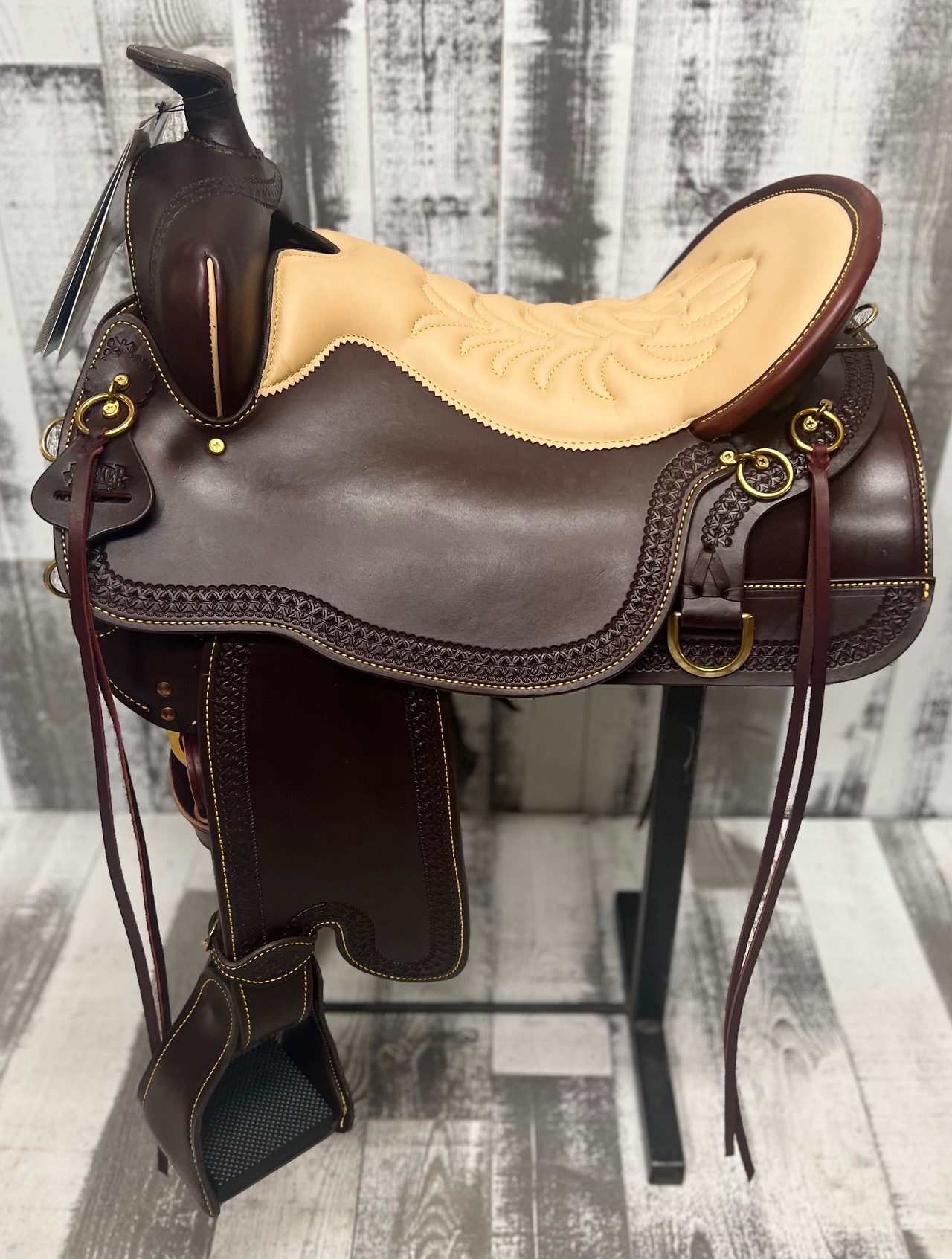 Husk Top - Saddle main image 0