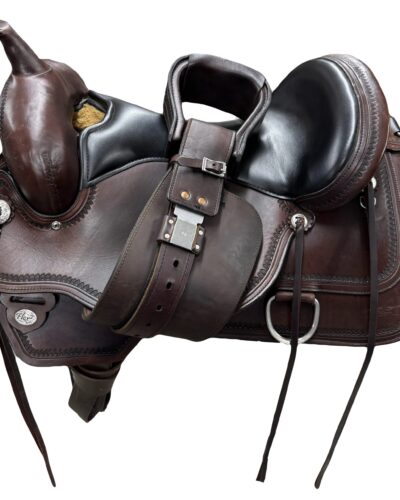 Used 17’’ Circle Y Topeka Flex2 Trail Saddle - Image 9