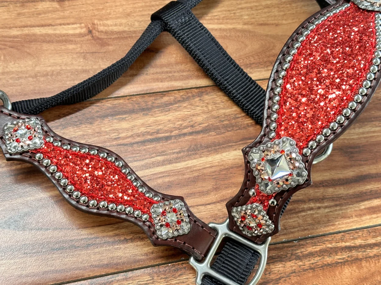 Rockn’ Wilsons Red Chunky Glitter Bronc Halter - Image 2