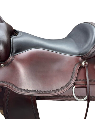 Alternative view of Demo 18’’ Circle Y Topeka Flex2 Trail Saddle