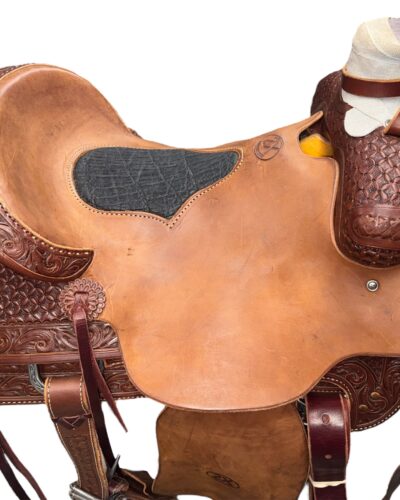 Used 15.5’’ 2X Cowboy Collection R.W. Bowman Roping Saddle - Image 10