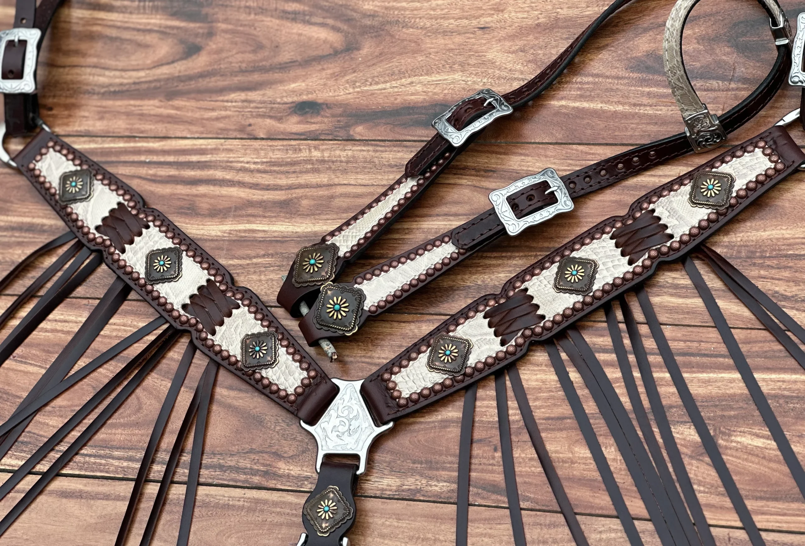 Rockn' Wilsons Cream Python Leather w/ Cross Stitching