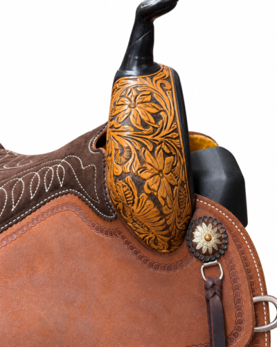 Alternative view of 14 1/2" Martin Stringray Barrel Saddle