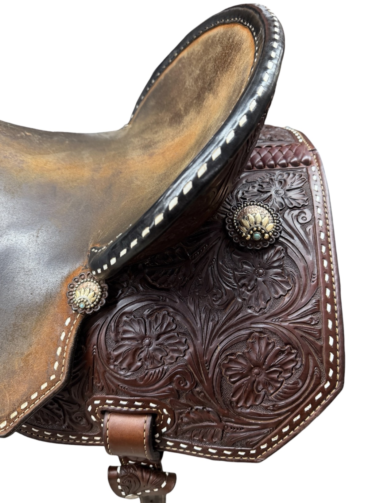 Used 15’’ Branded Usher Barrel Saddle - Image 4