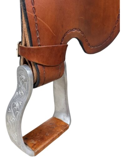 Used 16’’ Dakota Walking Horse Gaited Saddle - Image 4