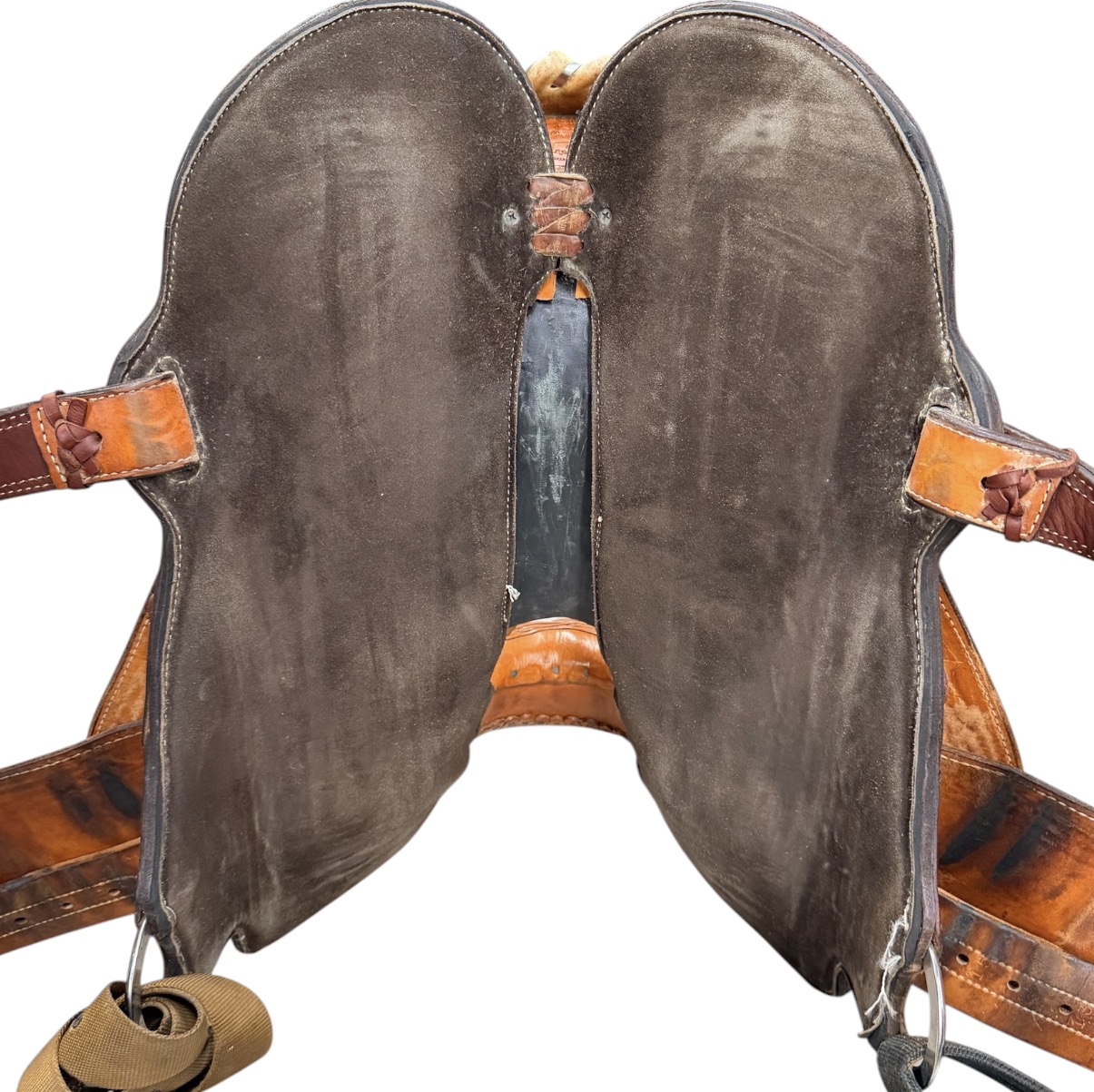 Used 13.5’’ Charmayne James Trophy Barrel Saddle - Image 11