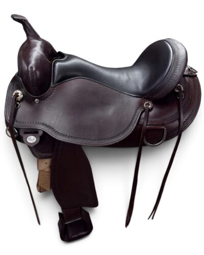 Used 17’’ Circle Y Omaha Flex2 Trail Saddle